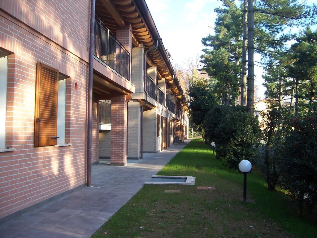 Maison d'Elite Seregno Extérieur photo